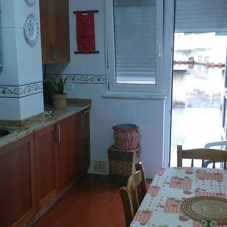 アパート Villarei リバデオ